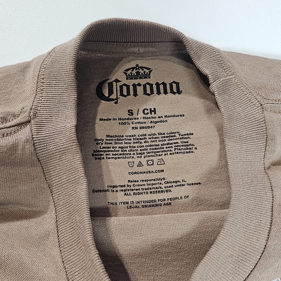 Corona T-shirt Mens‎ Small Tan Brown Casual Mexican Cerveza Beer Graphic Tee - Picture 5 of 6
